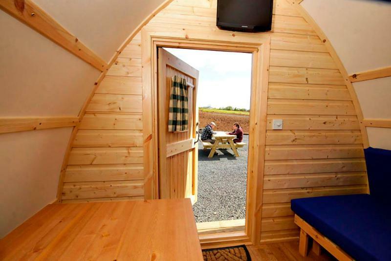 Causeway Coast Wigwams Hotel Бушмилс Екстериор снимка